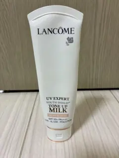 ランコム　UVエクスペール　トーンアップミルク　ローズ　LANCOMのサムネイル