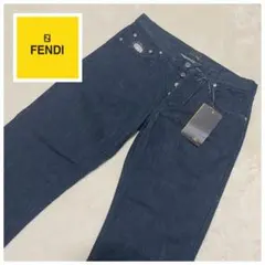 新品タグ付き✨フェンディ セレリア パンタロンデニム ロゴ金具 ボタンフライのサムネイル