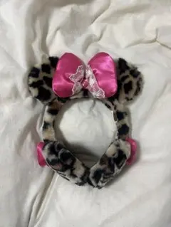 ヒョウ柄ピンクリボンカチューシャ