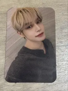 day3 ZEROBASEONE ゼベワン ジウン 香港 ベネフィット トレカ