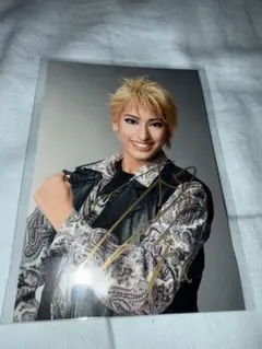 Item thumbnail for item b4598ea7-7871-4259-942b-37906dfbdab2