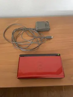 モ*モ様 ニンテンドーDS Lite レッド 充電器付き