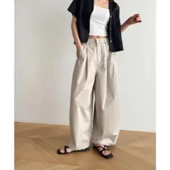 CANAL JEAN El mar コットンタックワイドパンツのサムネイル