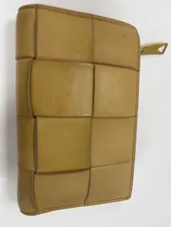 ボッテガべネタ　二つ折り財布