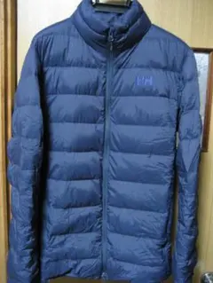 ヘリーハンセン（HELLY HANSEN）ダウンジャケット （日本サイズL位い）
