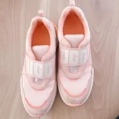 UGG ピンク スニーカー