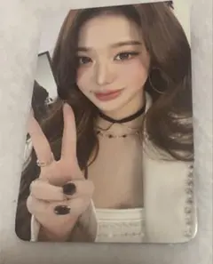 IVE ウォニョン IVESecret with.mu.u ラキドロ トレカ