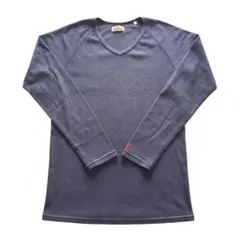 vネック 長袖カットソー