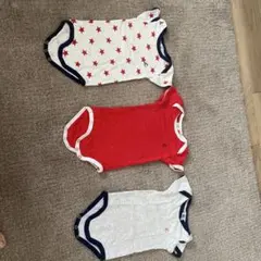 Petit Bateau 星柄ロンパース 6m
