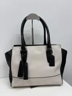 COACH ハンドバッグ バイカラー タッセル付　テイラー レザー バイカラー