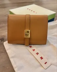 MARNI Prisma 【マルニ】二つ折り プリズマ 折り財布 ビスケットのサムネイル