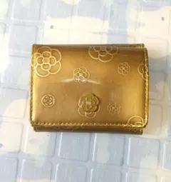 CLATHAS クレイサス 三つ折り財布 ゴールドのサムネイル
