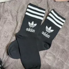 adidas ブラック ストライプ ソックス