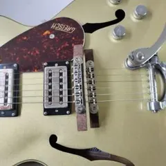 Item thumbnail for item 352a2d1f-a27e-4a66-977b-8742f82e9a04