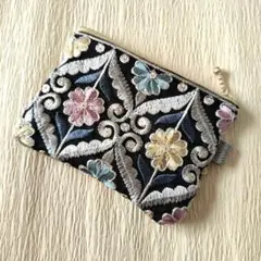 ❋ハンドメイドポーチd❋インド刺繍リボン