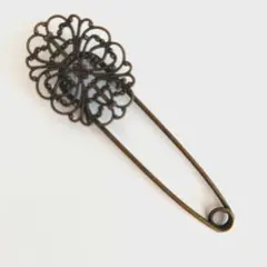 ストールピン　ピンブローチ　アンティークゴールド