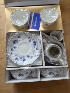 NARUMI ナルミ ボーンチャイナ ティーセットのサムネイル