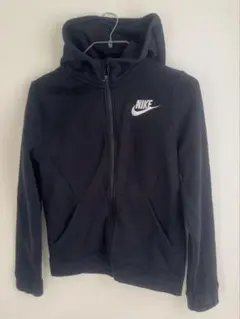 Nike ブラック フード付きパーカー