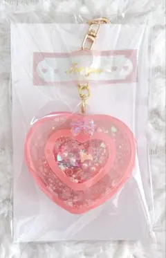 【ハンドメイド】ピンク色 ハート型 シャカシャカレジンチャーム
