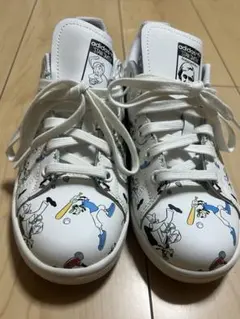 アディダス　スタンスミス　グーフィー
