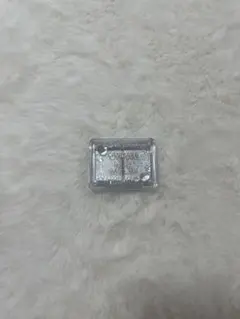 キャンメイク ジュエリーシャドウベール 01