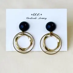 811◆ブラック　ゴールド　シンプル　大ぶり　ハンドメイド　ピアス　イヤリング