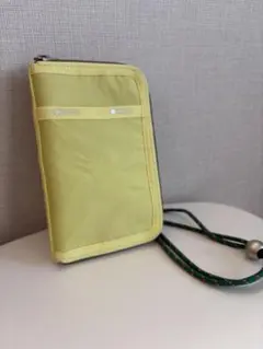 レスポートサック　イエロー ナイロン製 カードケース