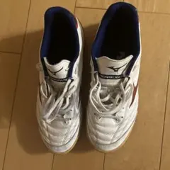 MIZUNO MONARCIDA フットサルシューズのサムネイル