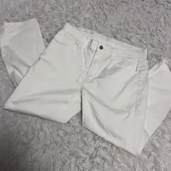 UNIQLO ウルトラストレッチカラージーンズ　M 新品未使用