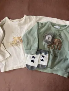 bebe ライオントレーナーとプーさんのTシャツセット70〜80