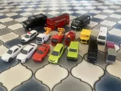トミカ 3台、ポケットトミカ 13台　まとめうり　TOMICA