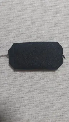 【新品・未使用】GGパターン 八角形ポーチ 黒　ノベルティ