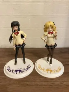 魔法少女まどか☆マギカ DXフィギュア　暁美ほむら　巴マミ　制服
