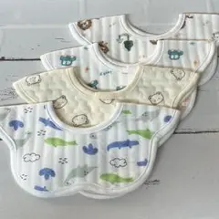 【新品未使用】ベビースタイ 4枚セット　防水　男の子　360度　よだれかけ