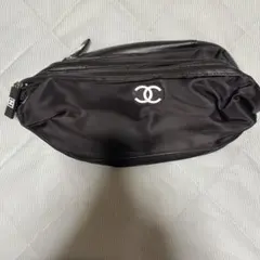 ポーチ ブラック