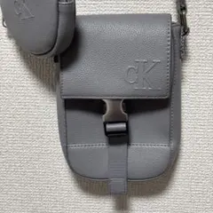 cK　カルバンクライン　ショルダーバッグ　ポーチ付
