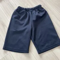 ハーフパンツ　サイズ150 紺色
