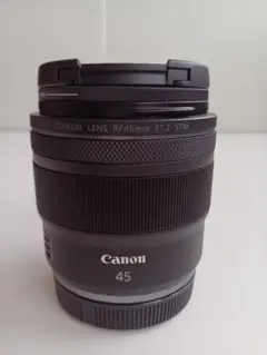 新同品　Canon RF45mm F1.2 STM キャノンのサムネイル