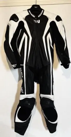 2025年最新】ベリック ツナギの人気アイテム - メルカリ