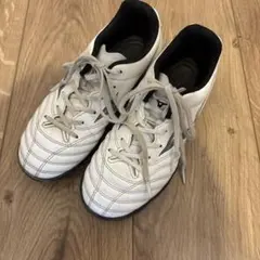 Mizuno モナルシーダサッカートレーニングシューズ ホワイト