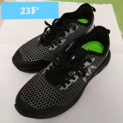 Item thumbnail for item 4fd4b10e-7ddb-413f-839b-b5325b2b7e3d