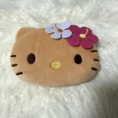 日焼けキティ　一番くじ　ポーチ