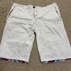 バーバリーブラックレーベル ホワイト ショートパンツ／サイズ79