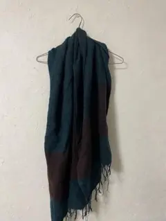 秋らしい色あいのストール
