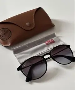 Ray-Ban サングラス ケース・クロス付きのサムネイル