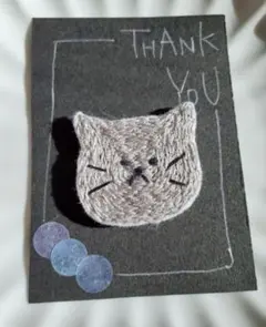 刺繍ブローチ　ハンドメイド　アクセサリー　鳥　北欧　雑貨　ヘアゴム　ねこ