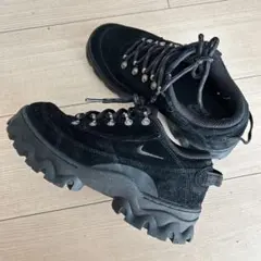 ナイキ ラハール ロー ブラック スニーカー 23cm