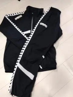 arena ジャケットとパンツセット