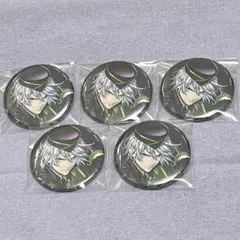 ツイステ シルバー 寮服缶バッジ 9点 ツイステ シルバー 寮服缶バッジ 9点 - メルカリ