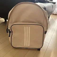 adidas ベージュ リュック・バックパック